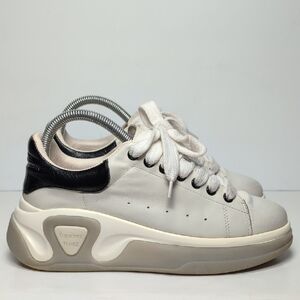 Coco Choo Original Design by EM Black And White chunky Sneakers womans size 7